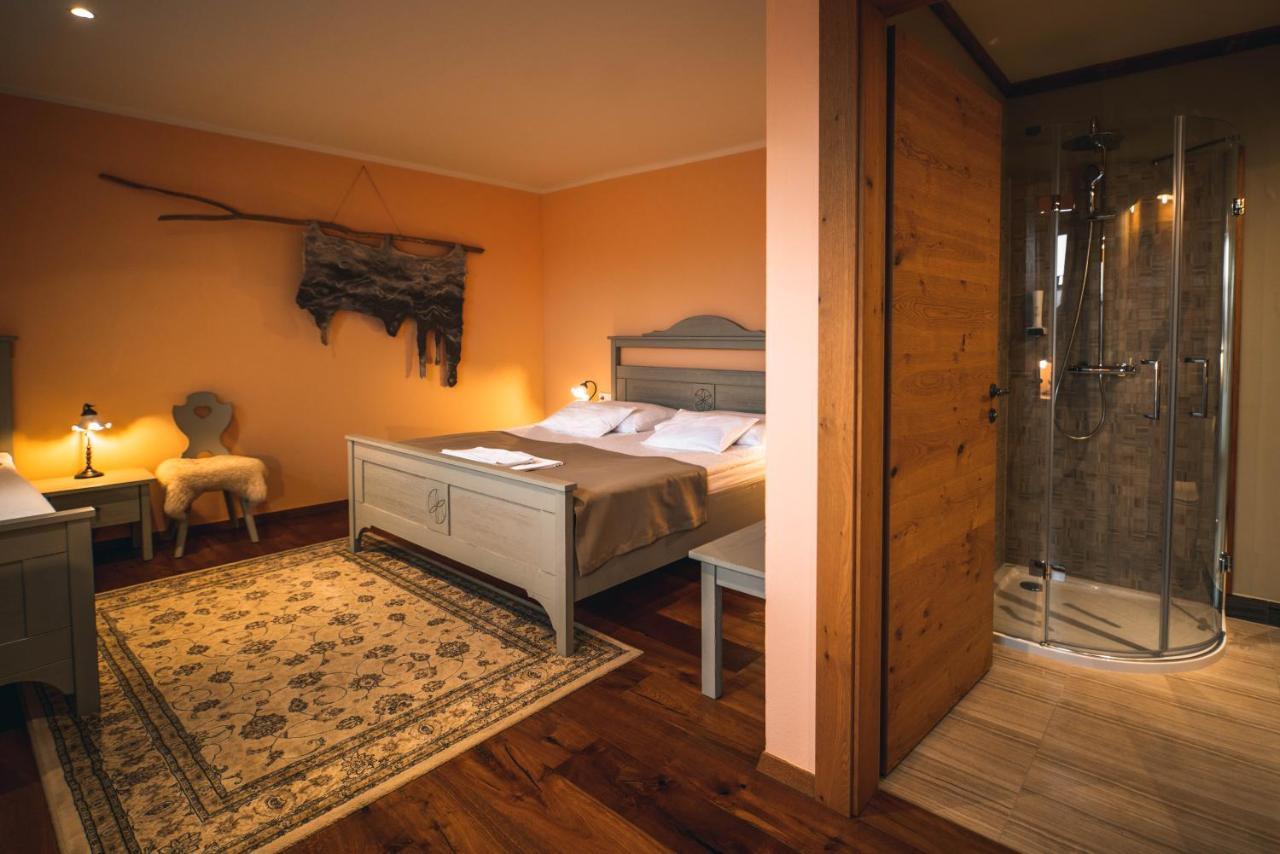 Hotel Zamorc Skofja Loka Ngoại thất bức ảnh