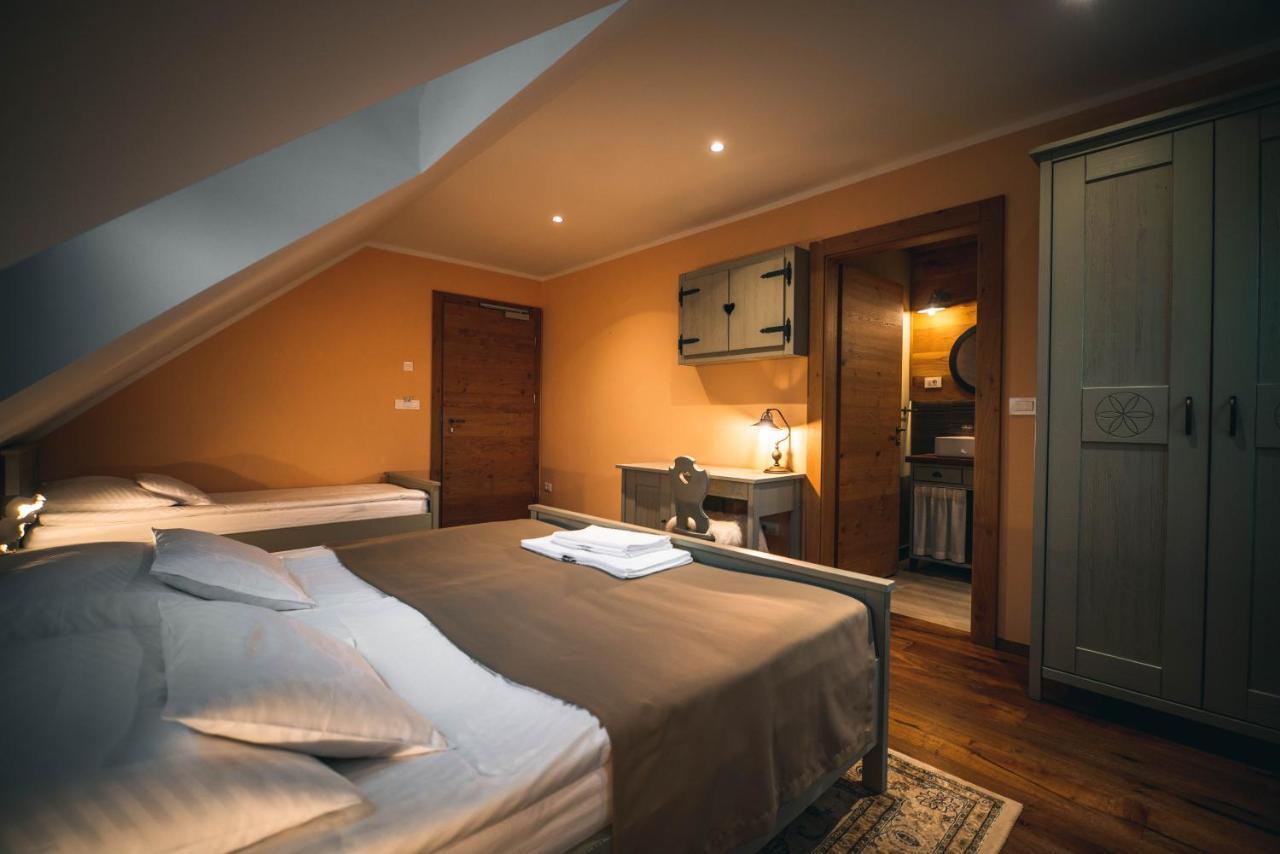 Hotel Zamorc Skofja Loka Ngoại thất bức ảnh