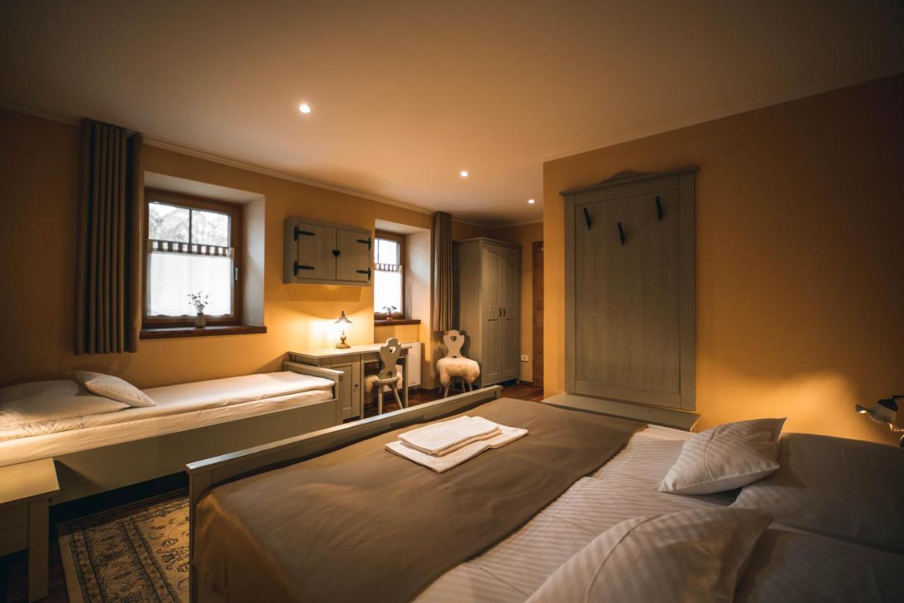 Hotel Zamorc Skofja Loka Ngoại thất bức ảnh