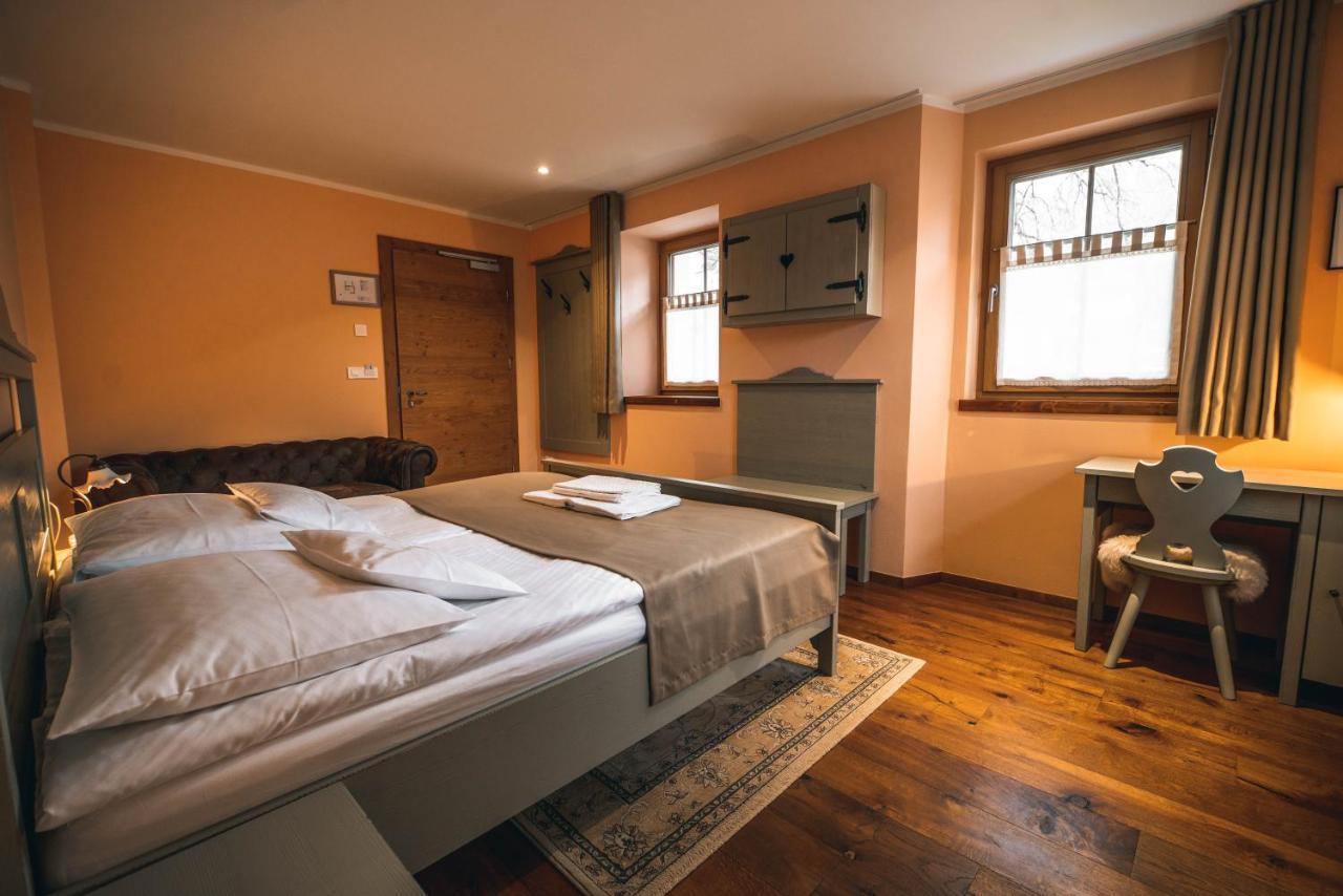 Hotel Zamorc Skofja Loka Ngoại thất bức ảnh